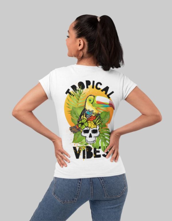 Tropical vibes w t-shirt